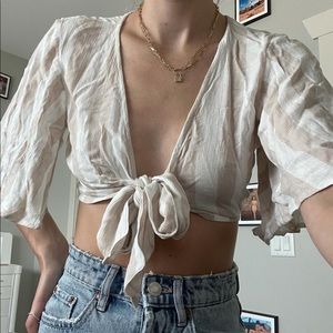 American eagle tie front crop top